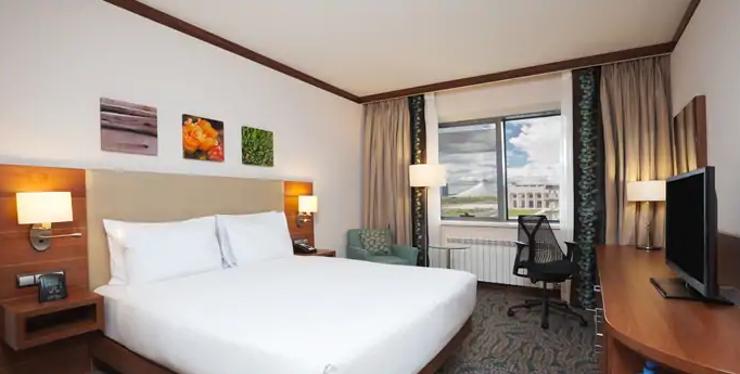 Бизнес отель "Hilton Garden Inn Astana" 4*